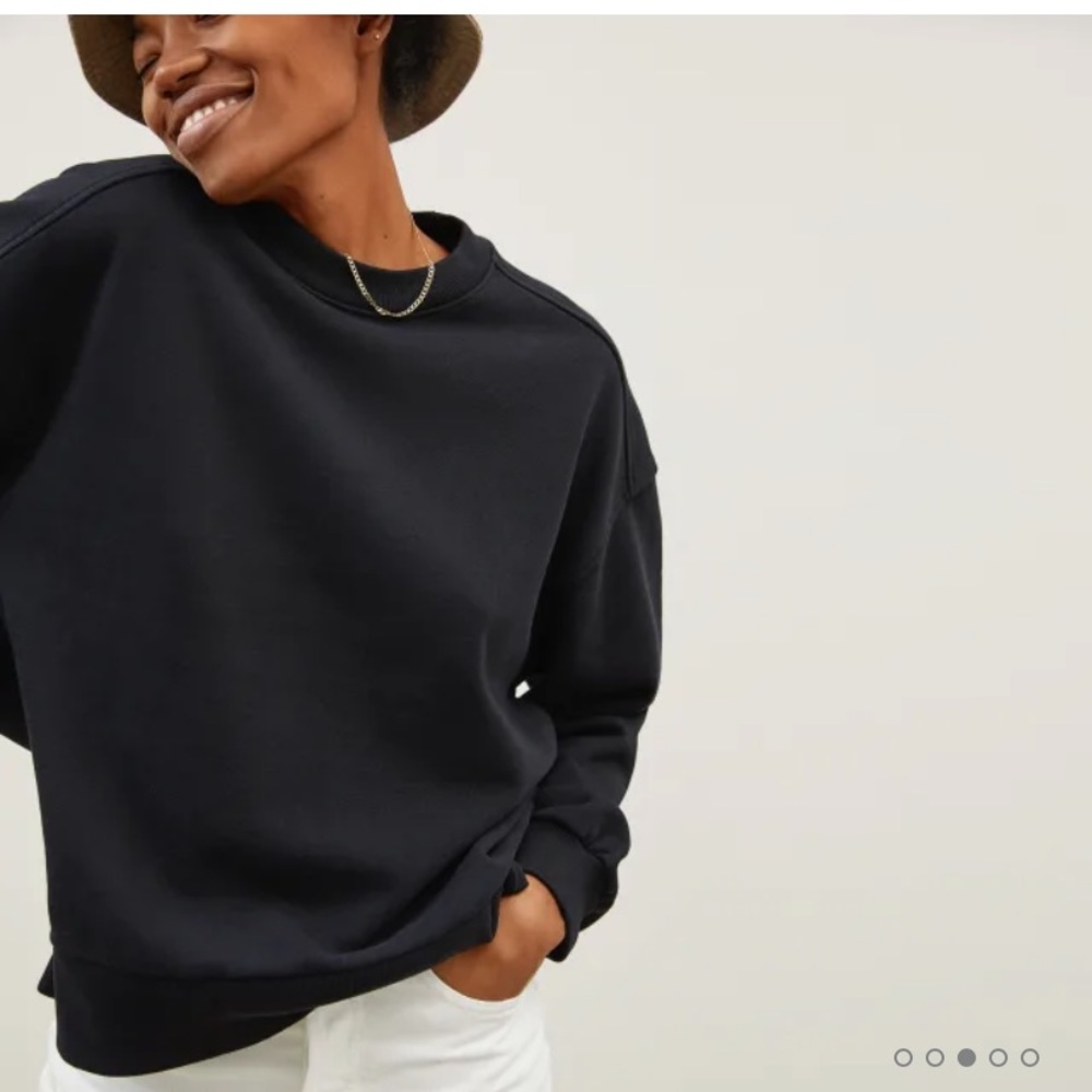 Everlane crewneck sweatshirt